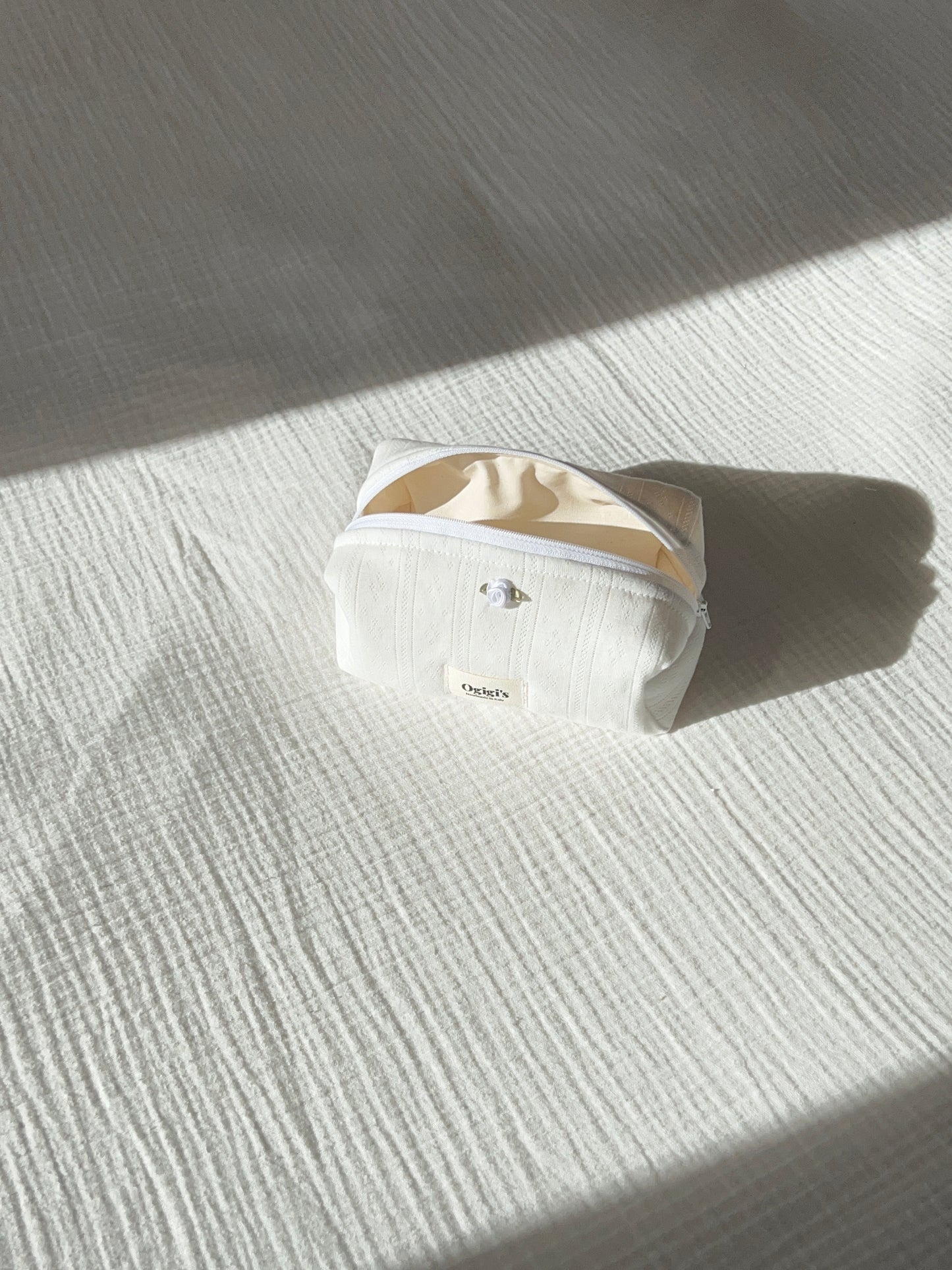Baby angel beauty case