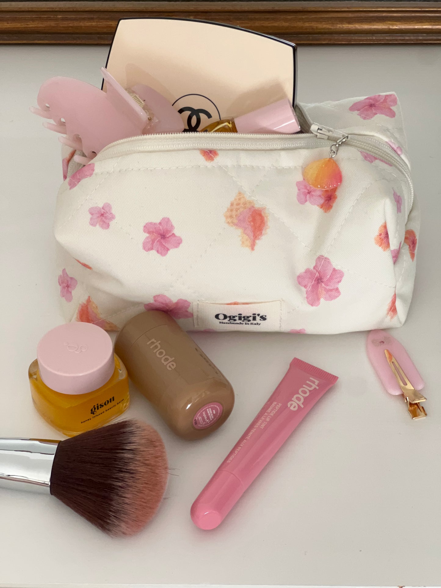 Beauty case holiday away